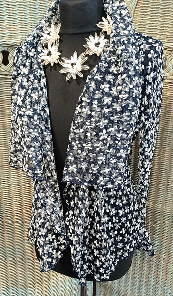 Minuet Textured Stretch Print Mesh Jacket