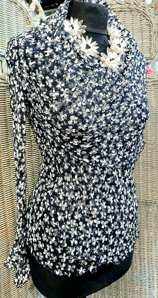 Minuet Textured Stretch Print Mesh Jacket