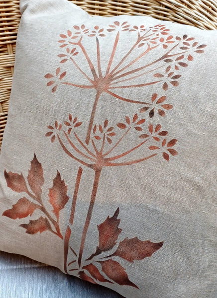 Tall Winter Chervil Square Cushion