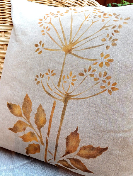Tall Winter Chervil Square Cushion